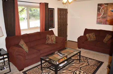 Living - 1635 Willis St, Redding, CA 96001 photo 2 of 3