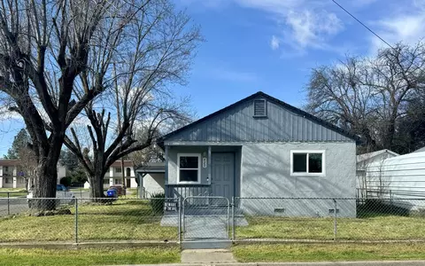 420 Griffin Way, Red Bluff, CA 96080 photo 1