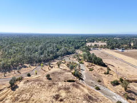 E. Stillwater Road, Redding, CA 96003 photo 4