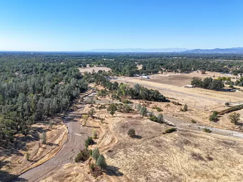 E. Stillwater Road, Redding, CA 96003 photo 5