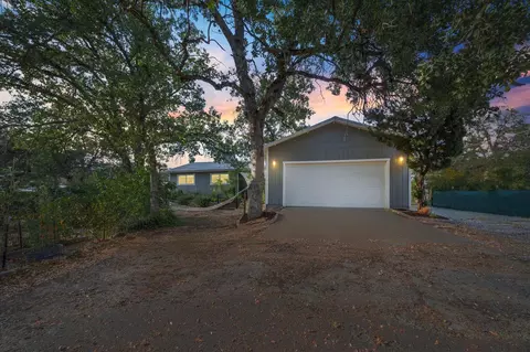 9362 Placer Rd, Redding, CA 96001 photo 1