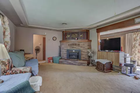 3287 Sacramento Dr, Redding, CA 96001 photo 10