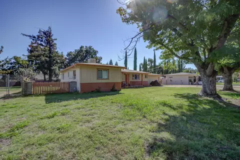 3287 Sacramento Dr, Redding, CA 96001 photo 5
