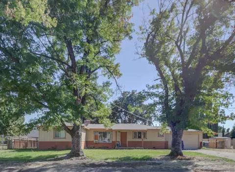 3287 Sacramento Dr, Redding, CA 96001 photo 3