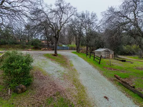 16438 Schilling Rd, Redding, CA 96001 photo 12