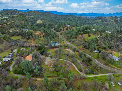 16438 Schilling Rd, Redding, CA 96001 photo 7