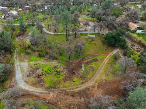 16438 Schilling Rd, Redding, CA 96001 photo 29