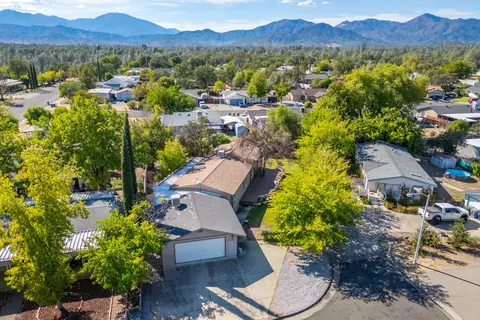 1020 Valli Ct, Redding, CA 96003 photo 41