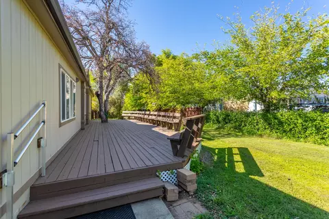 1020 Valli Ct, Redding, CA 96003 photo 38