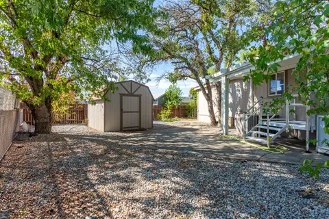 1020 Valli Ct, Redding, CA 96003 photo 31