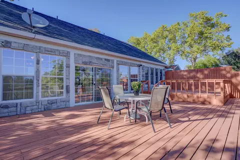 Exterior - 3339 Sherman Way, Redding, CA 96003 photo 9 of 13