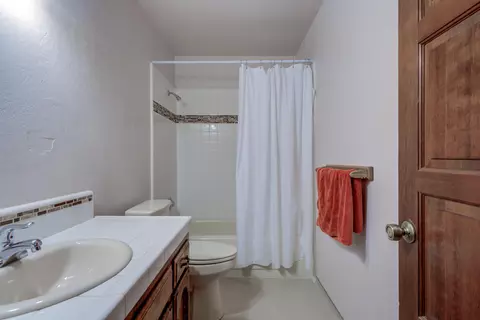 Bath - 3339 Sherman Way, Redding, CA 96003 photo 1 of 2