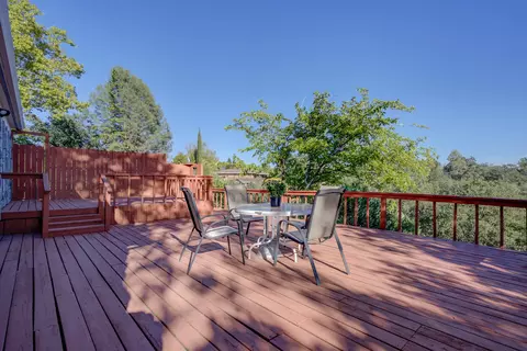 Exterior - 3339 Sherman Way, Redding, CA 96003 photo 10 of 13