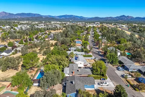 588 Ridge Rd, Redding, CA 96003 photo 52
