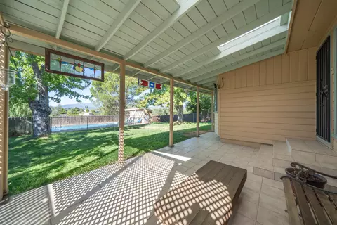 588 Ridge Rd, Redding, CA 96003 photo 37
