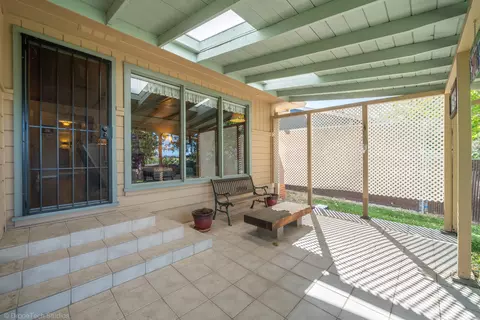 588 Ridge Rd, Redding, CA 96003 photo 35