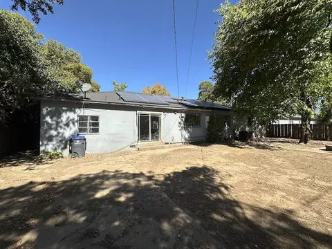 Exterior - 1535 Tanbark Dr, Red Bluff, CA 96080 photo 3 of 4