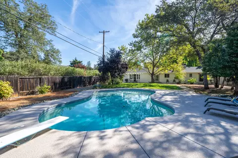 3410 Wimbledon Dr, Redding, CA 96002 photo 30