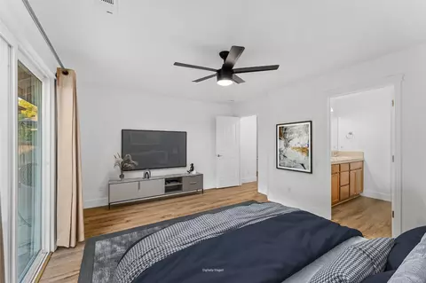 Bedroom - 2678 Queens Way, Redding, CA 96001 photo 2 of 12