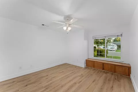 Bedroom - 2678 Queens Way, Redding, CA 96001 photo 11 of 12