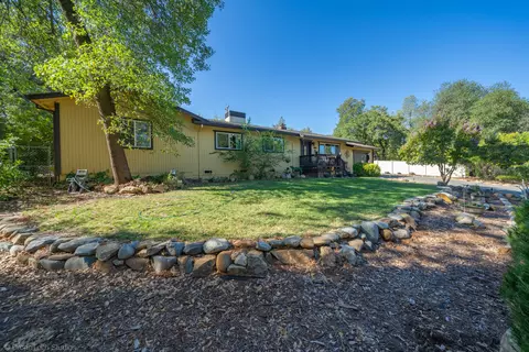 Exterior - 3059 Quartz Hill Rd, Redding, CA 96003 photo 23 of 23