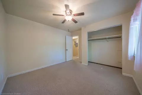 Bedroom - 3059 Quartz Hill Rd, Redding, CA 96003 photo 7 of 10