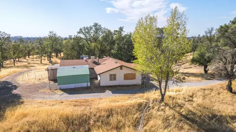 13533 Dry Creek Rd, Redding, CA 96003 photo 8
