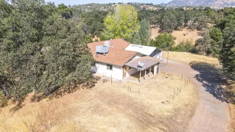 13533 Dry Creek Rd, Redding, CA 96003 photo 9