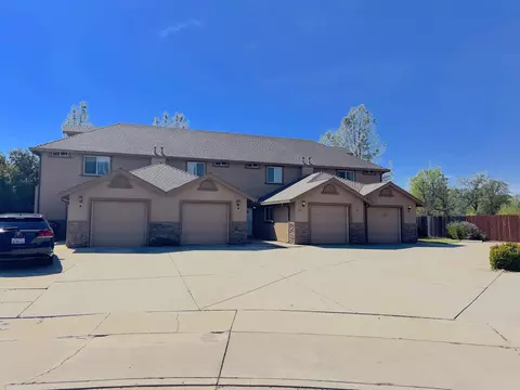 Exterior - 608 Marijean Way, Redding, CA 96003 photo 3 of 4