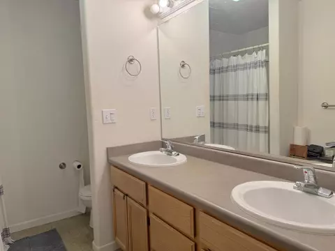 1246 Mighty Oak Ln, Redding, CA 96002 photo 11