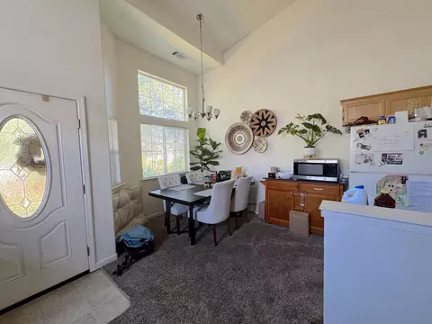 1246 Mighty Oak Ln, Redding, CA 96002 photo 13