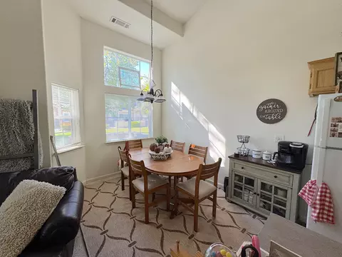 Dining - 1262 Mighty Oak Ln, Redding, CA 96002 photo 1 of 1