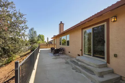 2089 Quartz Way, Redding, CA 96001 photo 32