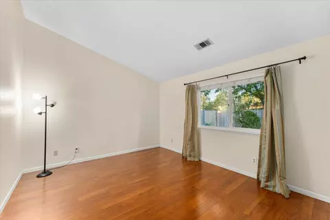 515 Arbuckle Ct, Redding, CA 96003 photo 16