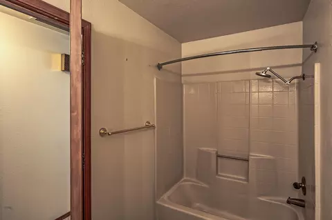 1265 Norman Dr, Redding, CA 96002 photo 34