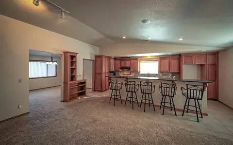 1265 Norman Dr, Redding, CA 96002 photo 17