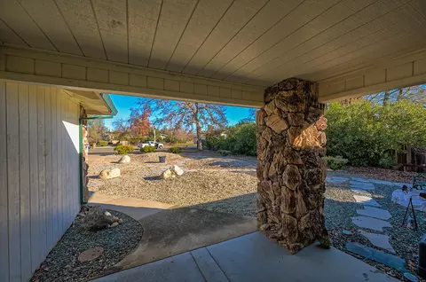 1265 Norman Dr, Redding, CA 96002 photo 6