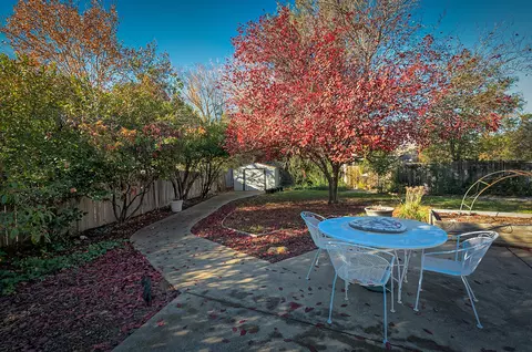 1265 Norman Dr, Redding, CA 96002 photo 38