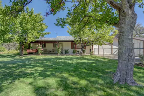 4254 Jim Dandy Dr, Cottonwood, CA 96022