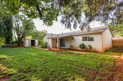 2281 Belladonna St, Redding, CA 96002 photo 21