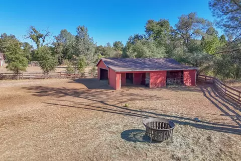Exterior - 9411 Brandy Ln, Redding, CA 96003 photo 57 of 61