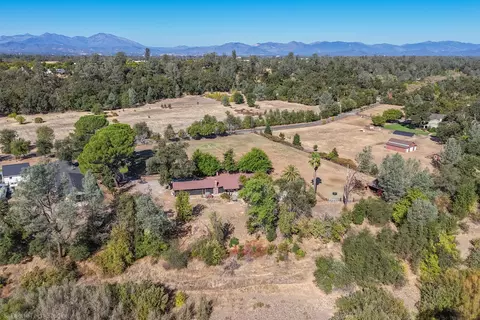 View/Area - 9411 Brandy Ln, Redding, CA 96003 photo 11 of 22