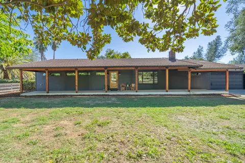 Exterior - 9411 Brandy Ln, Redding, CA 96003 photo 14 of 61