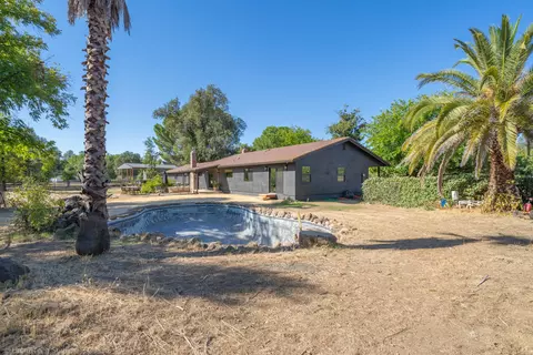 Exterior - 9411 Brandy Ln, Redding, CA 96003 photo 36 of 61
