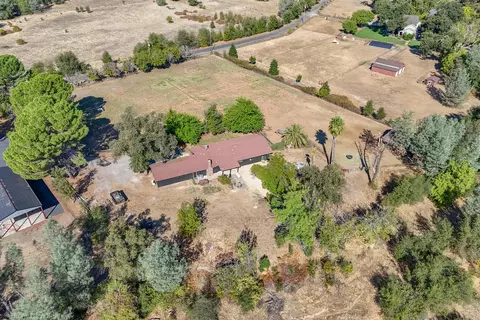 View/Area - 9411 Brandy Ln, Redding, CA 96003 photo 20 of 22