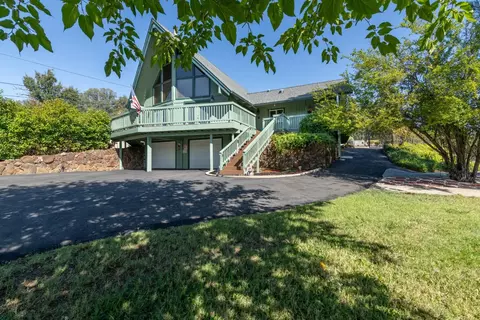20034 Portero Dr, Redding, CA 96003