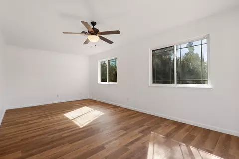 Bedroom - 1802 Cirrus St, Redding, CA 96002 photo 2 of 5