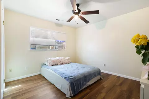 Bedroom - 1802 Cirrus St, Redding, CA 96002 photo 4 of 5