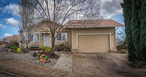 2435 Kimmie Dr, Shasta Lake, CA 96019