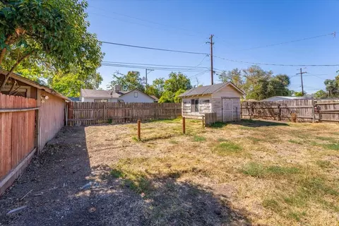 Exterior - 457 Lincoln St, Red Bluff, CA 96080 photo 8 of 15